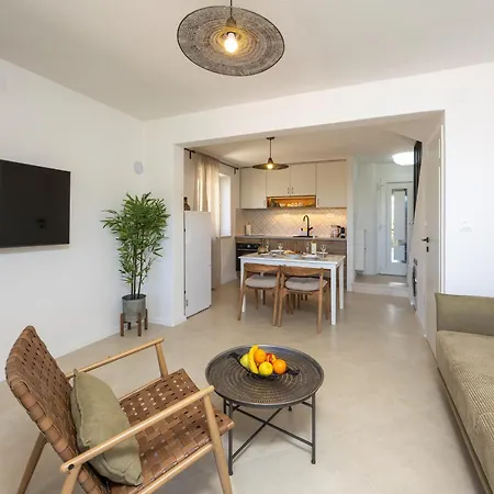 Rosa شقة بوفليا